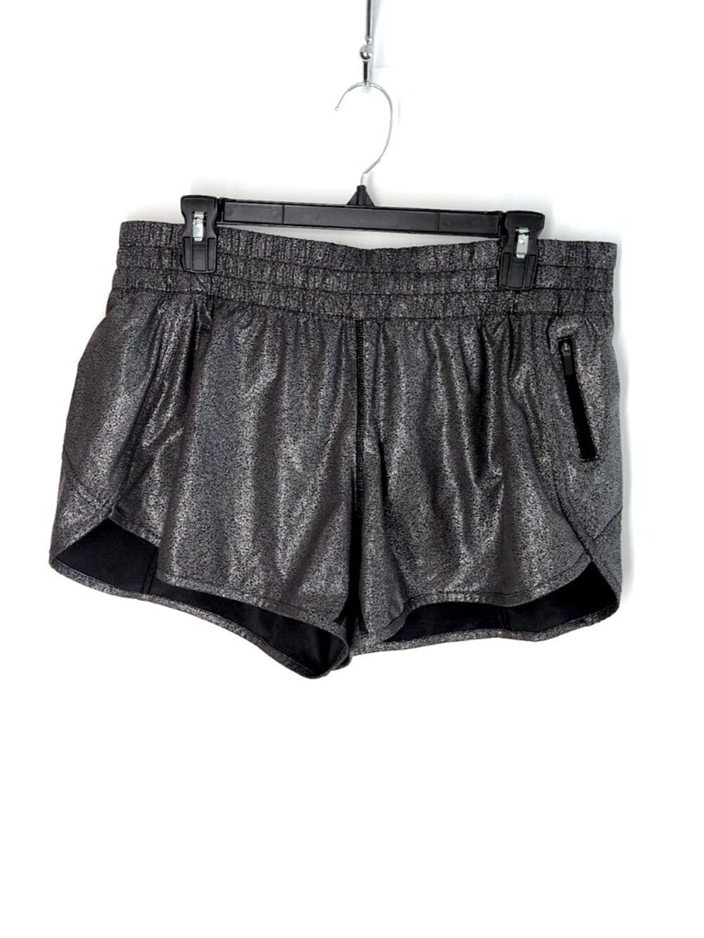 Lululemon Tracker Short V 4" Foil 14 Luminosity Foil Print Black Silver running